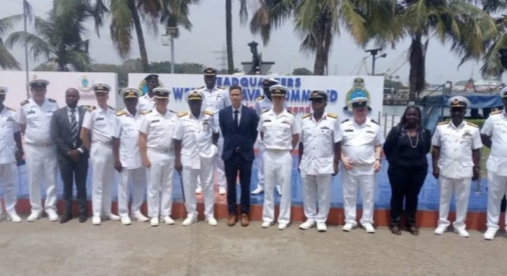 92D5DE3C D274 48A2 9B26 908BFE3ADBF9