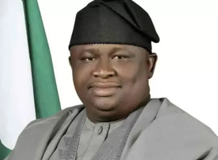 SenatorSolomonOlamilekanAdeola